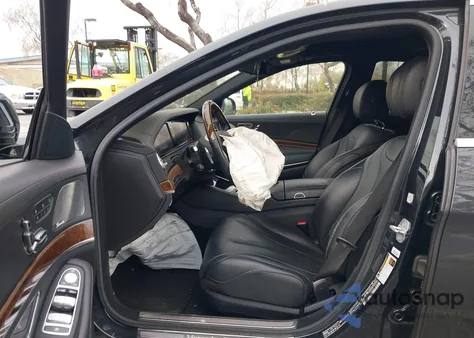 2015 Mercedes-Benz S 550 4Matic из США, поврежденный, VIN WDDUG8FB3FA105239